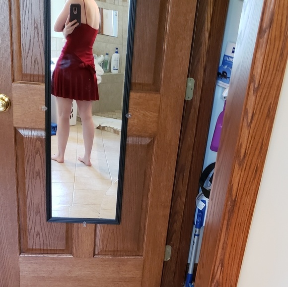 Formal dress - Picture 5 of 6